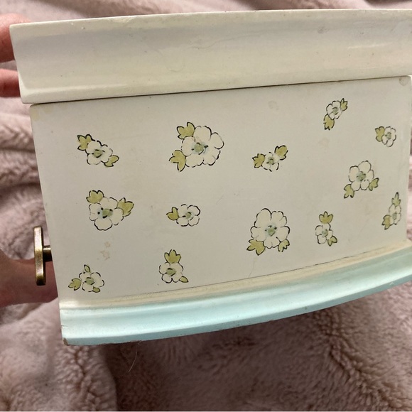 Vintage Brambly Hedge Jewelry Music Box 9”x3.5” Clean Never Used - Picture 10 of 12